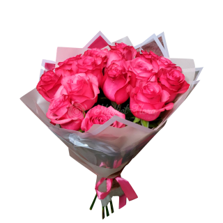 Букет из 15 розовых роз в плёнке